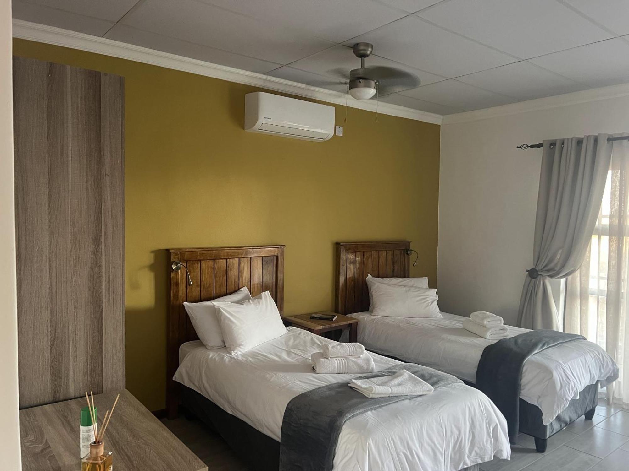 Plot 19 Villa Ghanzi Luaran gambar